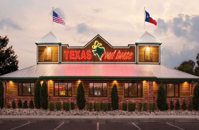 Texas Roadhouse CEO, Kent Taylor, took his own life at 65 - EconoTimes