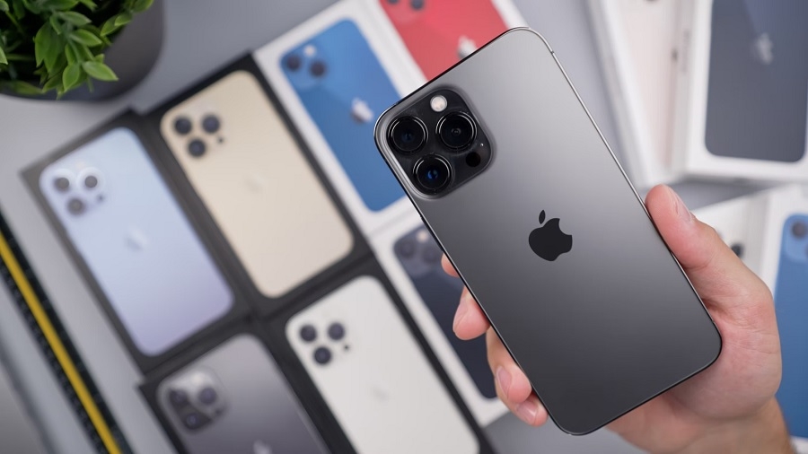iPhone 14 prices: Apple is 'considering' a $100 price increase for four 2022 phones, leak claims - EconoTimes