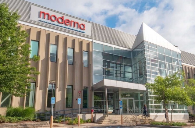 Moderna Faces Setback as Trump Administration Cancels Bird Flu Vaccine Deal