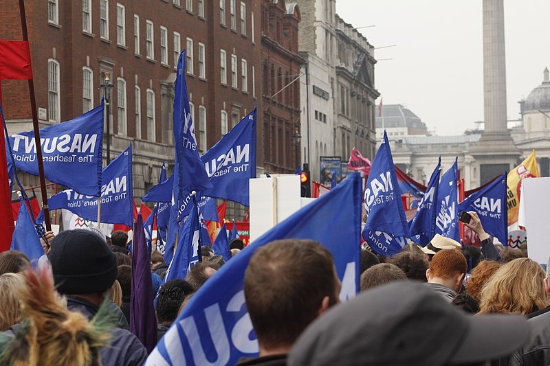 UK: NASUWT teaching union rejects pay offer - EconoTimes