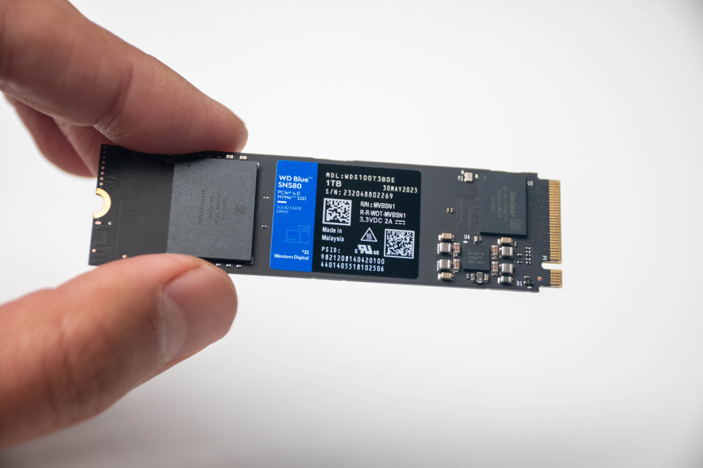 Western Digital Posts Q1 Loss Amid Cloud Demand Slump; Plans Production Cutback - Vimarsana News