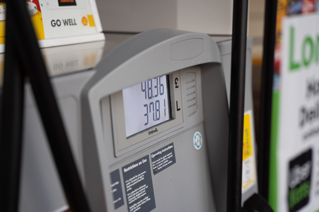 Indonesia's Bid to Double Gas Output by 2030 Bolstered by Shell, Chevron Exits - Vimarsana News