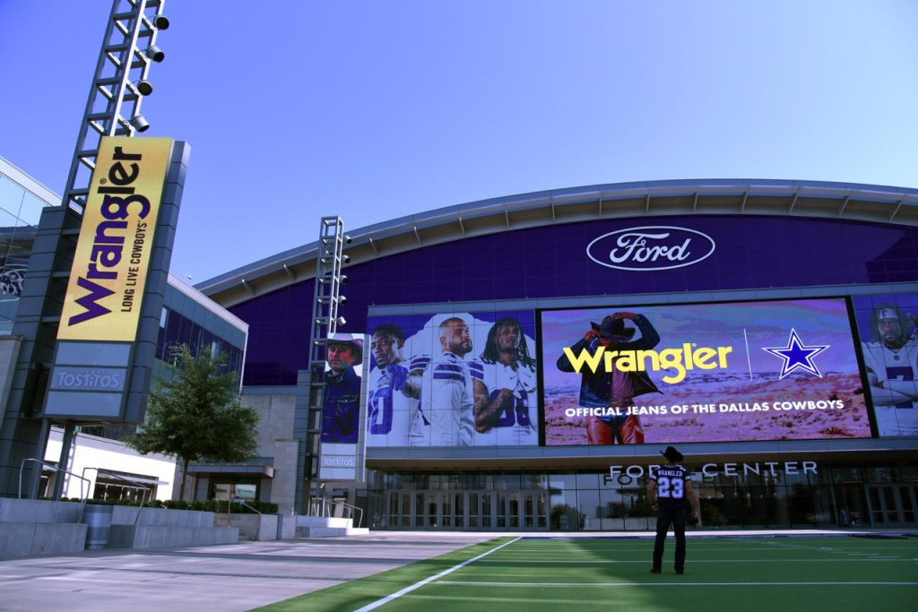 Wrangler Teams Up with Dallas Cowboys, Celebrating Western Roots, Amplifying Cowboy Culture - Vimarsana News