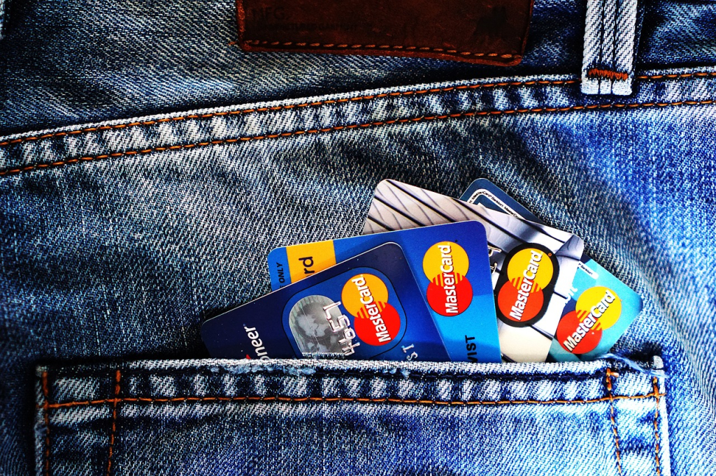 Mastercard Refutes Wall Street Journal's Claims of Rising Credit Card Fees - Vimarsana News
