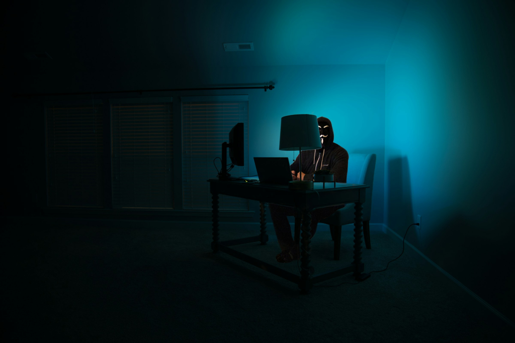 Mailer Lite Hacker Steals $600K With Fake Emails - Vimarsana News