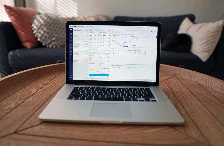 Psychological Aspects of Forex Trading: Understanding Emotion's Role - Vimarsana News