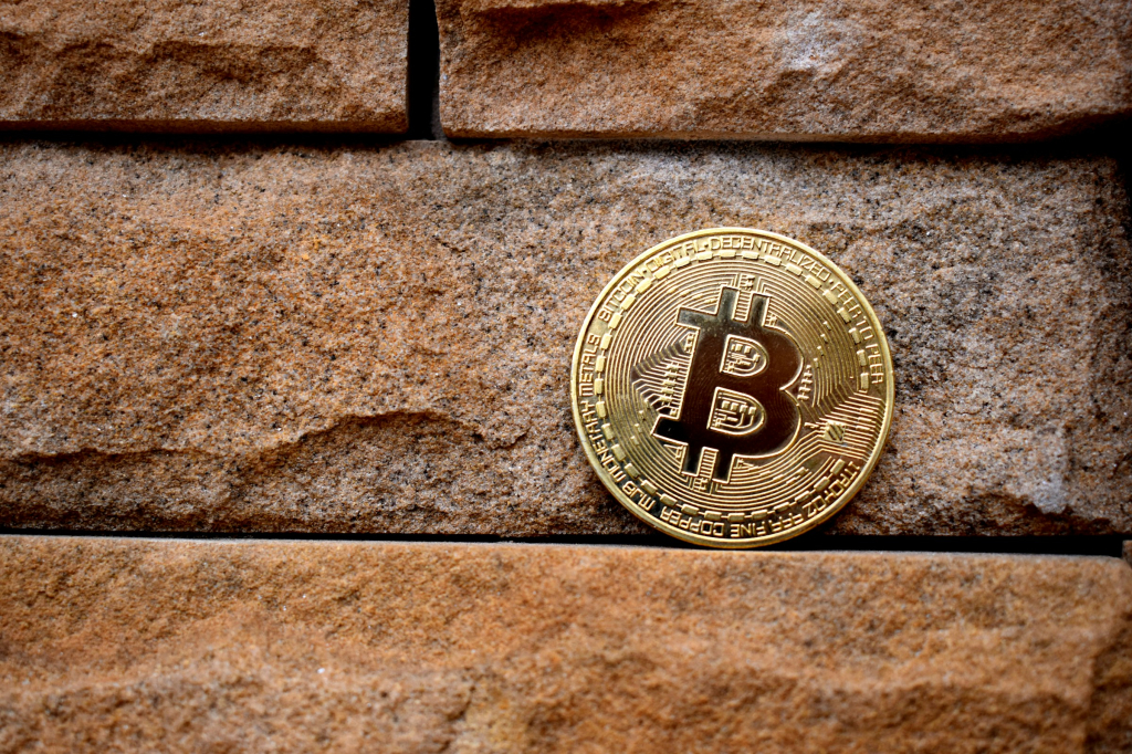 Blackrock ETF Dethrones Microstrategy With More Bitcoins - Vimarsana News