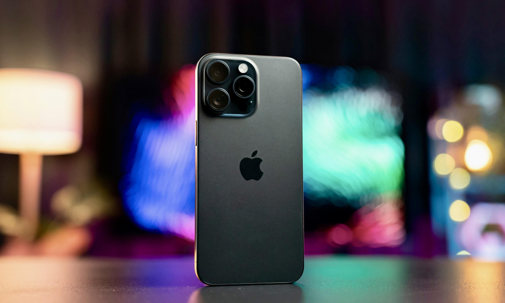  Apple Plans for Foldable iPhone in 2026 Revealed by Company Official 