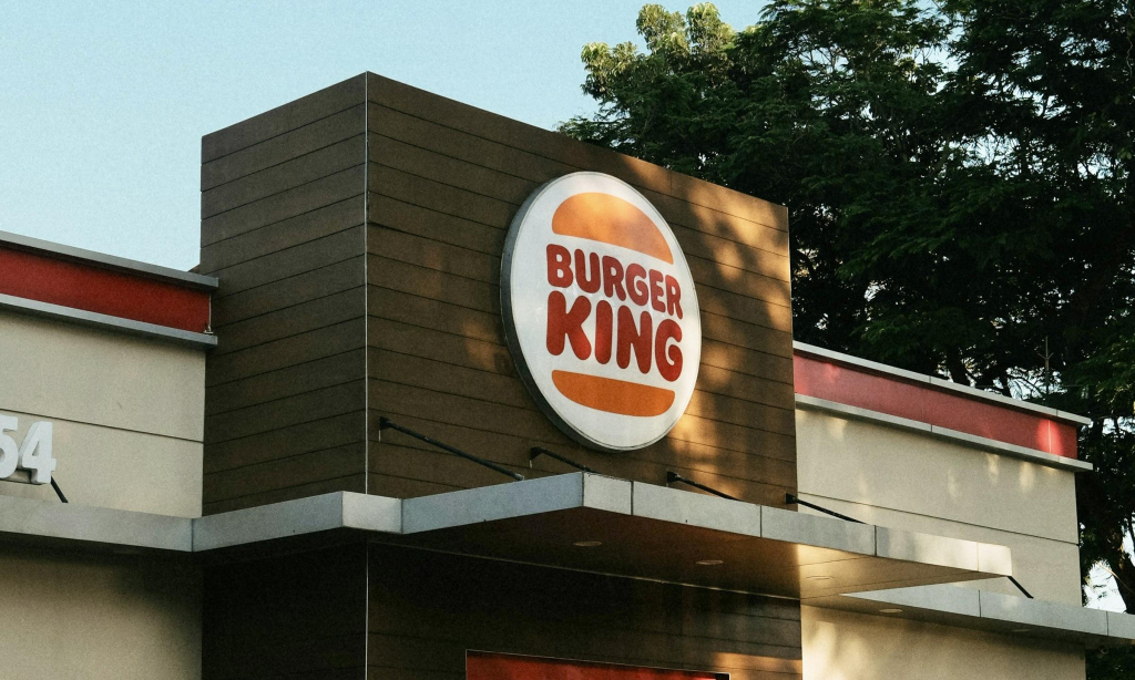 Burger King's Largest Franchisee Carrols, Acquired by RBI for $1 Billion, $500M Revamp - Vimarsana News