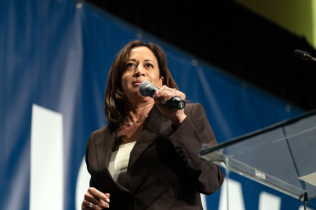 Kamala Harris Shock Democrat Nominee Unveils Dramatic Moment Biden